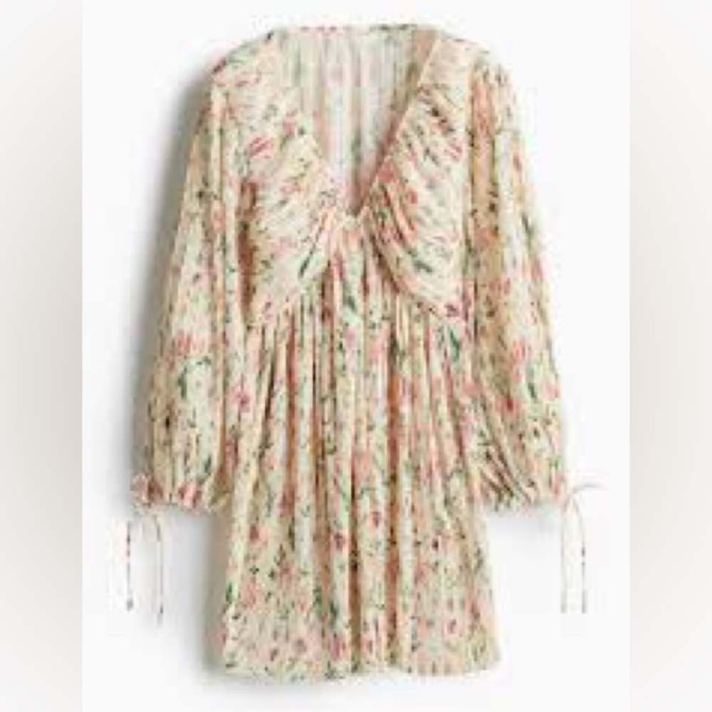 (SOLD)H&M, Floral Plisse Mini Dress Romantic Garden Party Boho V-Neck,EUC,Size - Picture 7 of 8